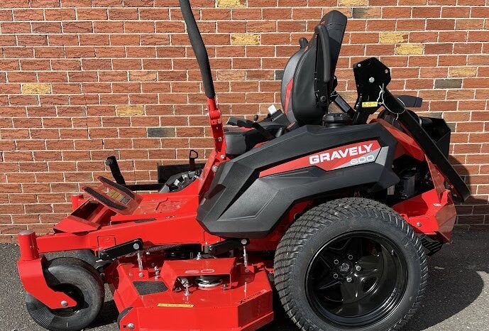 
								Pro-Turn 660 Kawasaki EFI Riding Mower 992503 660 full									
