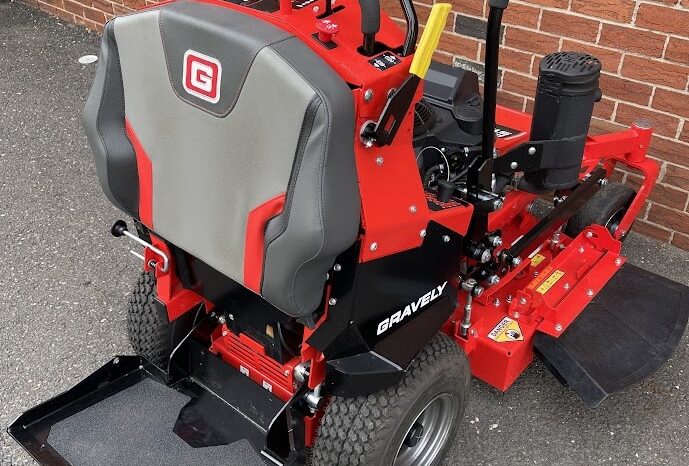 
								Pro-Stance 32 Kawasaki EFI Stand-On Mower 99415700 full									