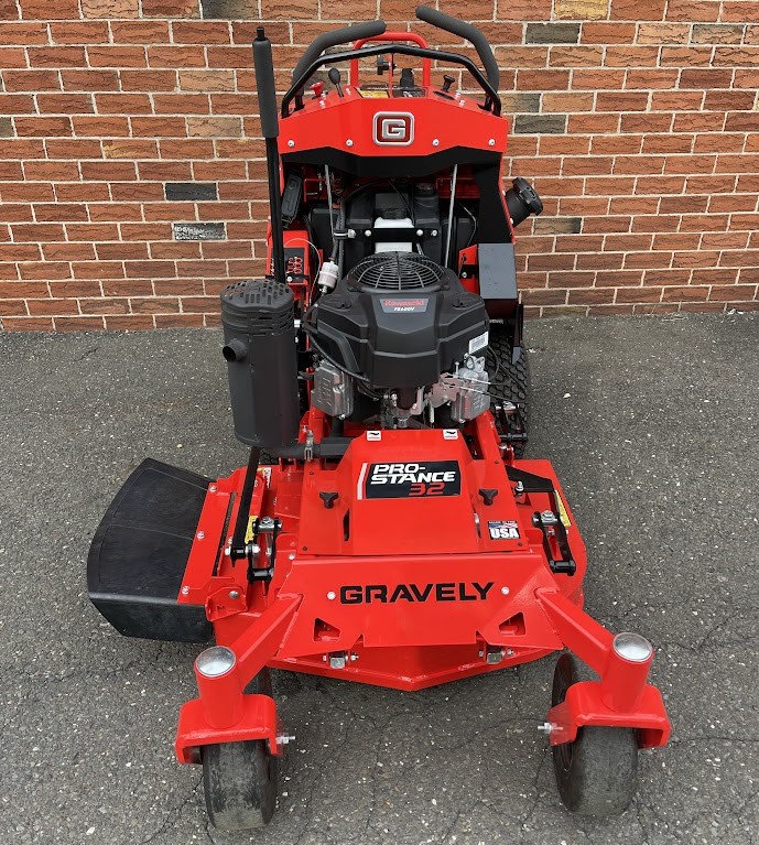 Pro-Stance 32 Kawasaki EFI Stand-On Mower 99415700