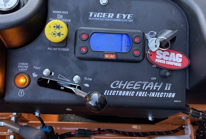 
								Cheetah II Zero- Turn Riding Mower SCZII72V38FXEFI full									