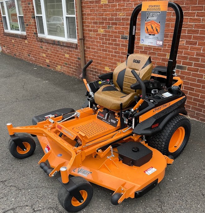 Cheetah II Zero- Turn Riding Mower SCZII72V38FXEFI